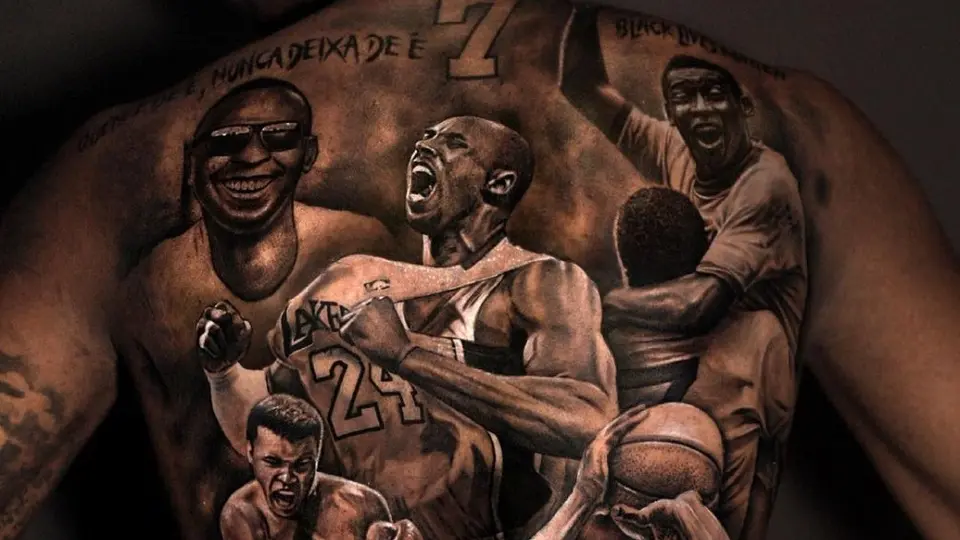 Vinícius Júnior luce nuevo tatuaje con leyendas del deporte