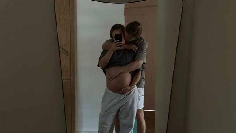 Frenkie de Jong y su pareja, Mikky Kiemeney, ya son padres