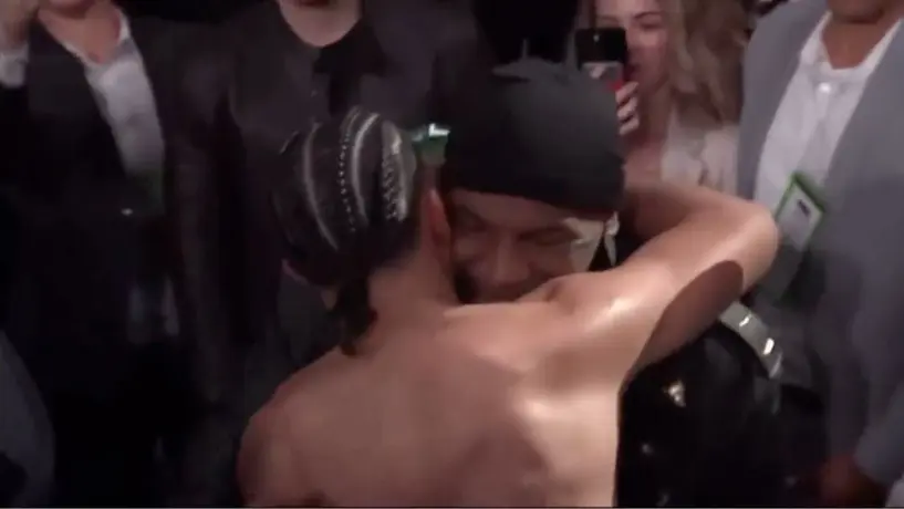 David Benavídez celebró con Mike Tyson su victoria sobre Andrade