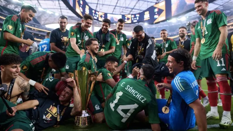 Afición revienta al Tri tras 'recordar los éxitos' de la Selección en 2023