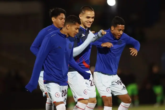 Cruz Azul pone confianza en sus canteranos para el Clausura 2024