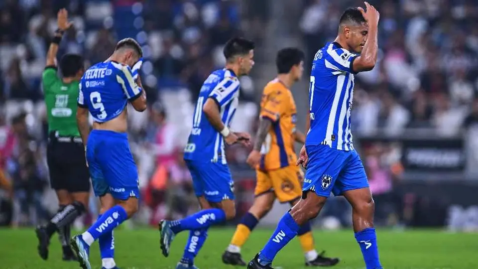 ¡Polémica en Monterrey! Ramos Rizo considera que el gol de Rayados estuvo mal anulado