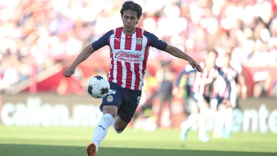 Chivas: JJ Macías suma más de 550 días de inactividad por lesiones o enfermedad