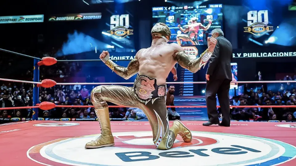 Máscara Dorada se convirtió en Campeón Mundial Histórico del CMLL