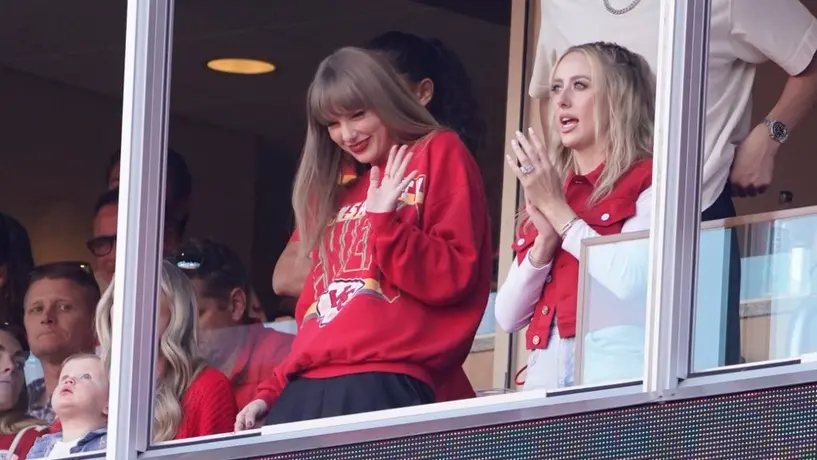 Comisionado de NFL elogia el romance entre Travis Kelce y Taylor Swift: 'Es fantástico'
