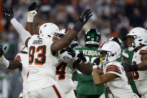 Cleveland Browns se impone contra los New York Jets en el último TNF de la temporada