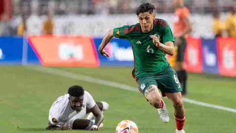 ¡Se adelantan los regios! Oferta de Rayados por Gerardo Arteaga es del agrado de Genk