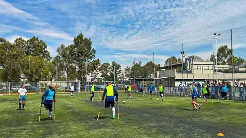 Emilio Azcárraga y América presentan su nuevo equipo de amputados