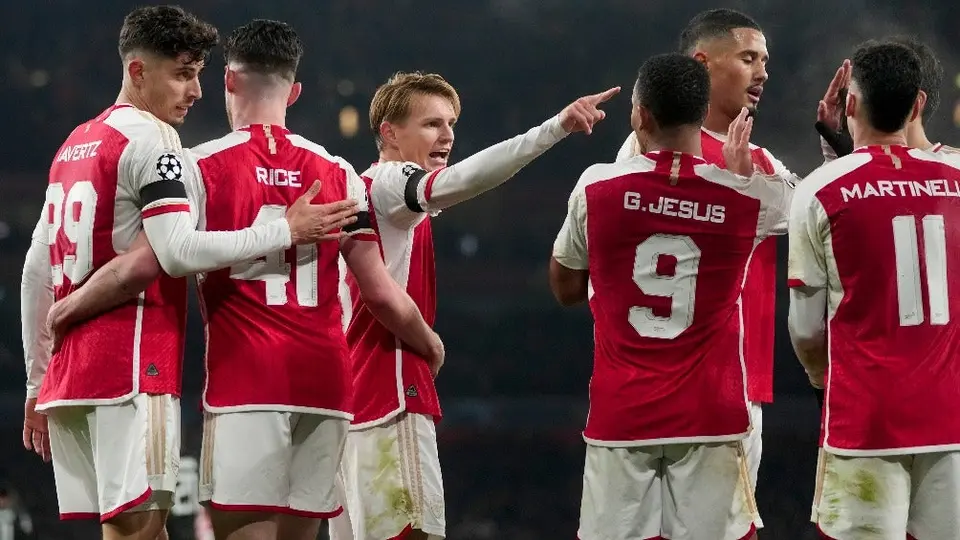 Arsenal gana, gusta, golea y humilla al Lens para avanzar a los Octavos de la Champions League