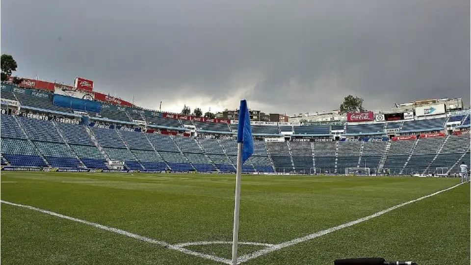 Azcárraga confirma mudanza al Azul y abre posibilidad de jugar en otros estadios