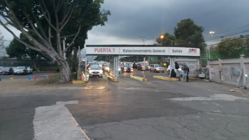 Estacionamiento del Azteca | RÉCORD