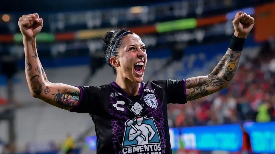 ¿Cambio de aires? Tigres muestra interés por fichar a Jenni Hermoso para el Clausura 2024