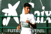 Jesús Hernández, futbolista mexicano, anota doblete y brilla en la victoria de Elche