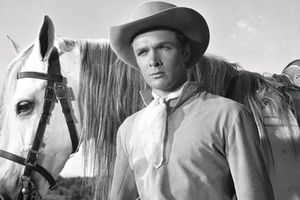 Gastón Santos Pue, rejoneador y actor, fallece a los 92 años de edad