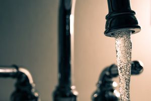 ¡Toma tus precauciones! Recortan suministro de agua en la Ciudad de México