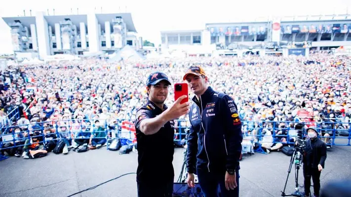 Horner reconoció que Verstappen tiene más influencia que 'Checo' Pérez: "Su valor es mayor"