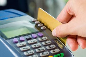 ¿Cuánto dinero puedo tener en mi tarjeta de débito sin que me investigue el SAT?