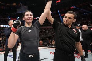 Irene Aldana venció a Karol Rosa por decisión unánime en el UFC 296