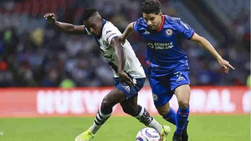 Cruz Azul: Sebastián Jurado y Nacho Rivero apuntan a ser las primeras bajas de La Máquina