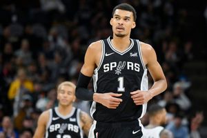 Victor Wembanyama apunta a ser el primero en la NBA en ganar mil millones de dólares en contratos