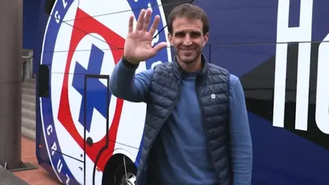 Cruz Azul respaldó a Ivan Alonso tras pleito con Piojo Herrera; se siente 'en casa'