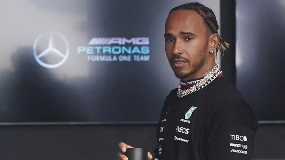 Christian Horner aseguró que Lewis Hamilton buscó una oportunidad en Red Bull