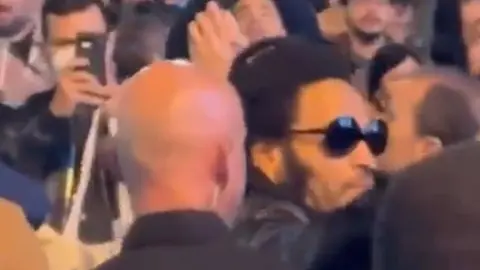 ¡Modo fan! Lenny Kravitz asiste al concierto de Paul McCartney en el Foro sol