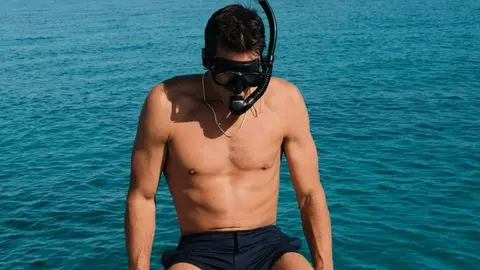 Tom Brady cambia el invierno de Massachusetts y prefiere la playa en el Día de Acción de Gracias