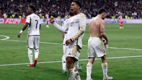 ¡Con polémica! Real Madrid remonta una desventaja de dos goles ante el Almería