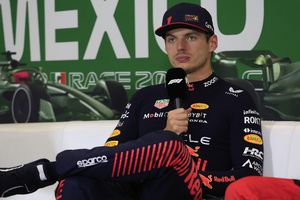 F1: Max Verstappen elige a los pilotos que se parecen a los personajes de ¿Qué Pasó Ayer?