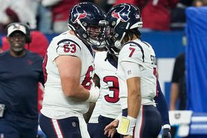 Texans regresa a playoffs de NFL tras vencer a Colts y sueña con el título de división