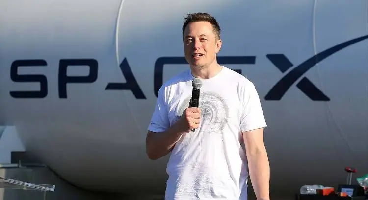 El empresario regalará una acción de su compañía aeroespacial SpaceX a cada niño en Estados Unidos./REUTERS
