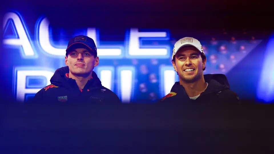 Max Verstappen y Checo Pérez como compañeros en Red Bull | RED BULL