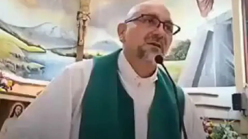 VIDEO: Muerte del padre Patricio Sánchez en Ecuador revive escena de terror