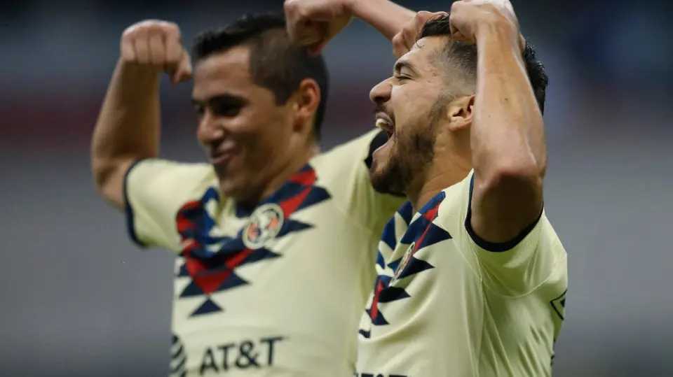 Paul Aguilar y Henry Martín | IMAGO7