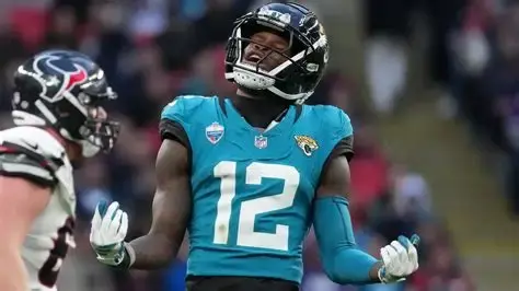 Travis Hunter tuvo una gran actuación en el duelo ante Texans | NFL