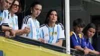 ¡Invitada de lujo! Dua Lipa presente en Super Clásico entre Boca Juniors y River Plate