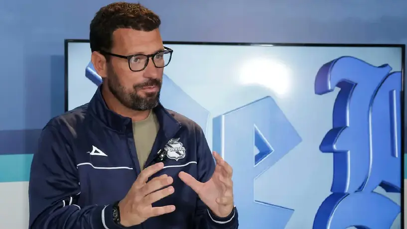 Cambio radical en la Franja: Albert Espigares, el elegido para rescatar al Puebla