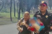 CDMX crea un premio inspirado en la abuelita que rescató a su nieta en Iztapalapa