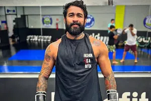 Encuentran sin vida a exestrella de la UFC en cárcel de Estados Unidos