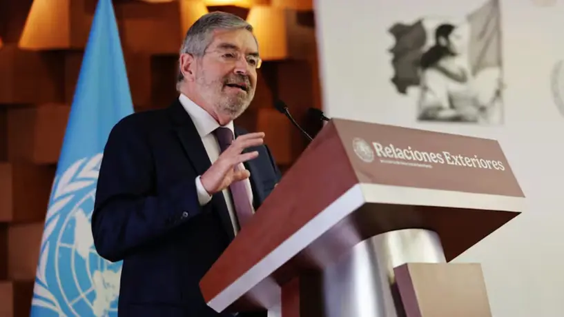 ¡Movimientos en el Gobierno! Juan Ramón de la Fuente se ausenta de la SRE