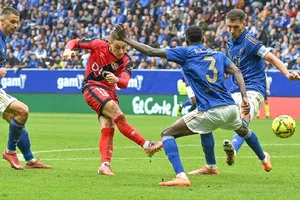 Real Oviedo y Rayo Vallecano empatan sin goles en el Tartiere