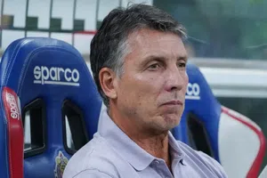 Siboldi explota contra el arbitraje tras derrota vs Chivas: "El futbol ya no es de contacto"