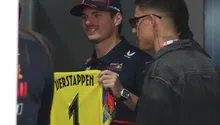 Verstappen se 'viste' de azulcrema y presume jersey del América en GP de México