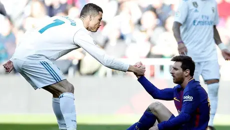 Messi y Cristiano Ronaldo compiten por el mejor Balón de Oro de la historia: ¿cómo votar?