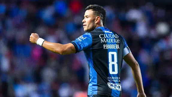 Pablo Barrera, de la élite del futbol a ser la estrella mejor pagada del llano