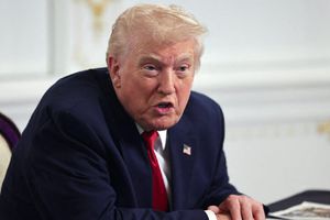 Trump cierra el espacio aéreo de Venezuela y lanza advertencia a narcos y aerolíneas