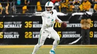 Dolphins cambian de quarterback; el novato Quinn Ewers releva a Tua Tagovailoa