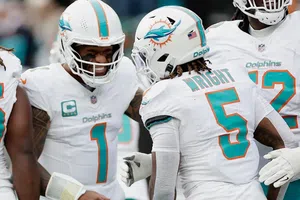 Tagovailoa brilla y lidera a Dolphins a su cuarta victoria consecutiva 34-10 ante Jets