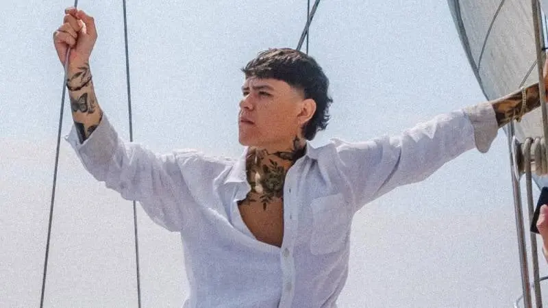 Junior H arrancará su “Tour Estadios México 2027” con un concierto en el Estadio Ciudad de los Deportes de la CDMX. / Junior H